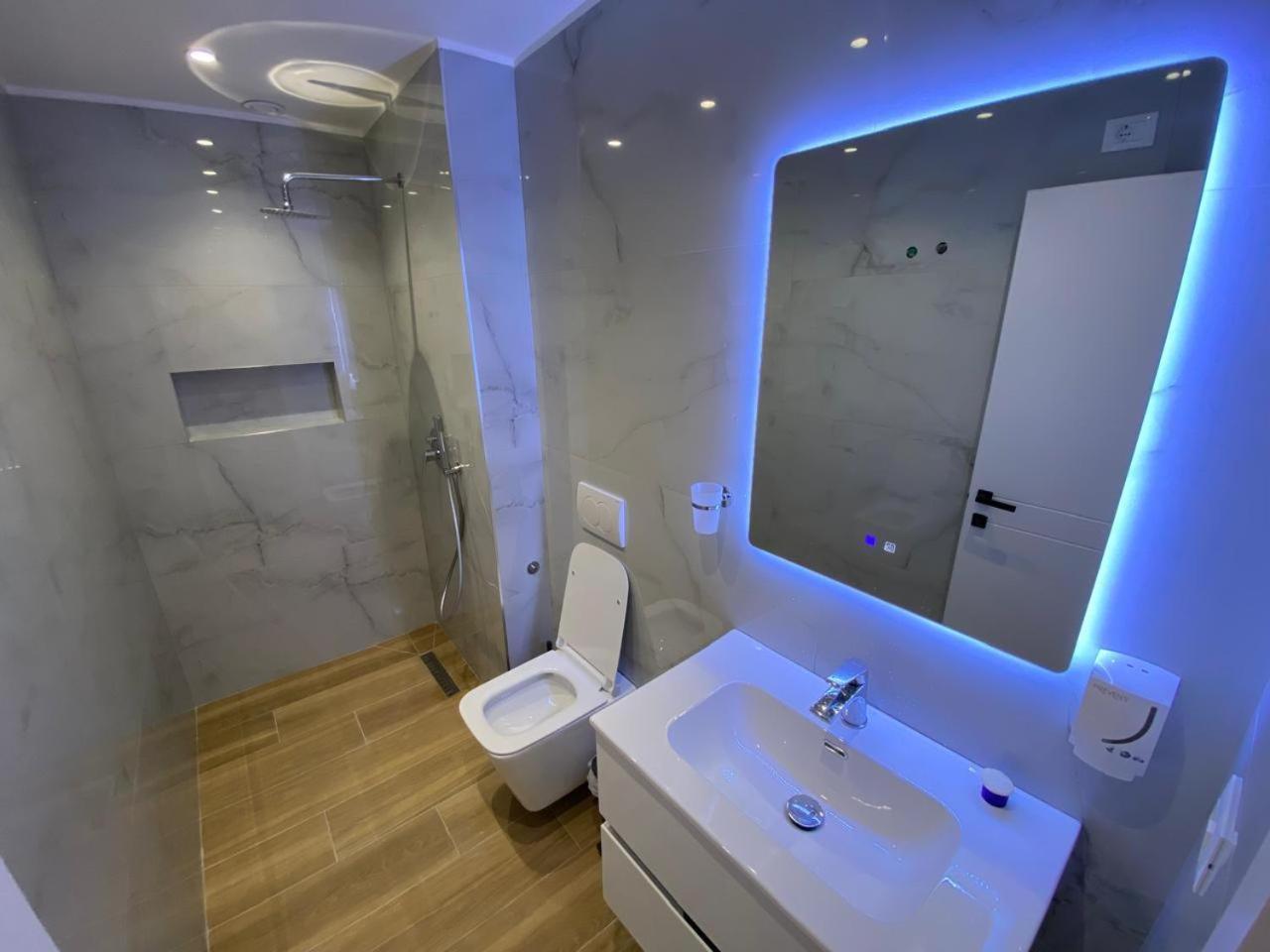 Tirana Apartment ภายนอก รูปภาพ
