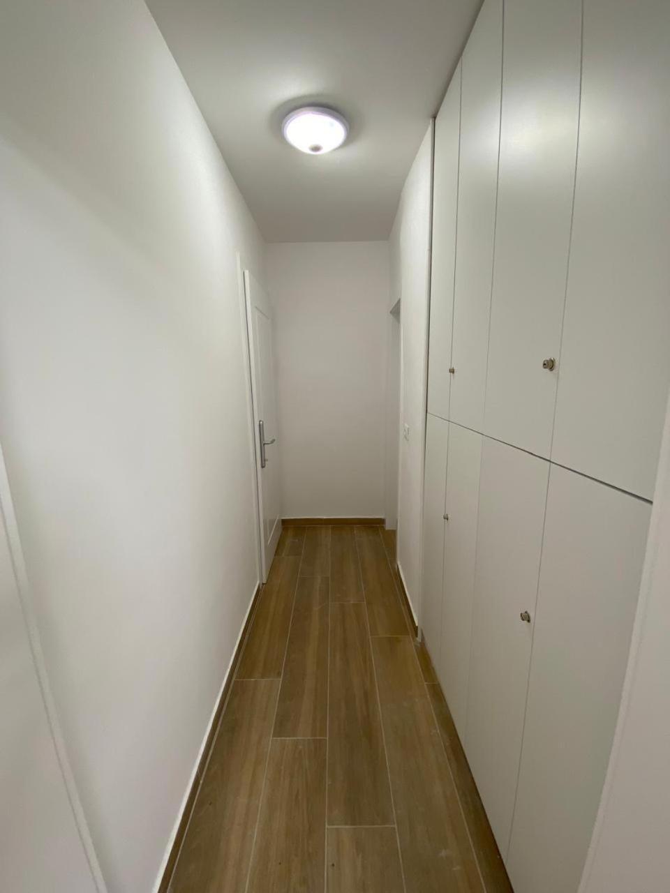 Tirana Apartment ภายนอก รูปภาพ