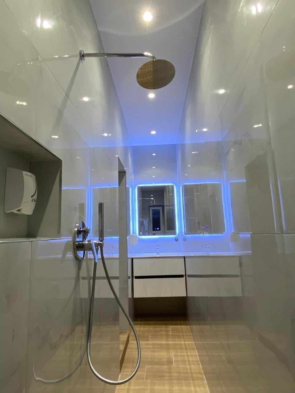Tirana Apartment ภายนอก รูปภาพ
