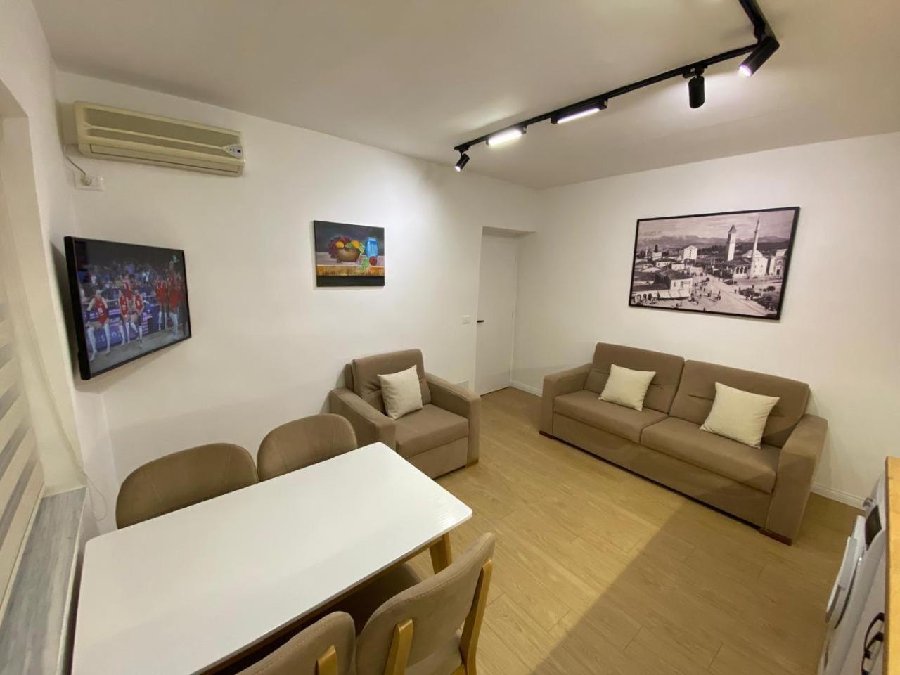 Tirana Apartment ภายนอก รูปภาพ